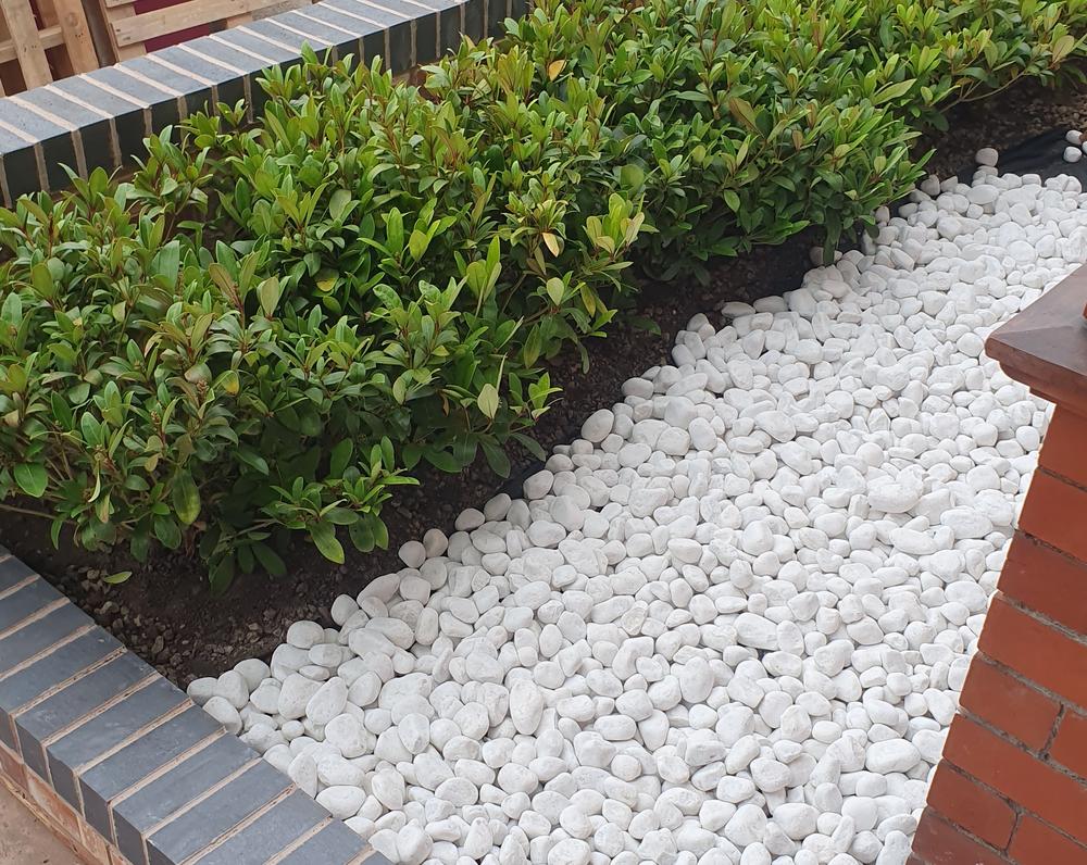 White Cobbles - Bulk Bags | Decorative Aggregates